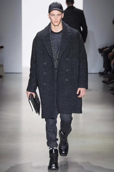 Look 20